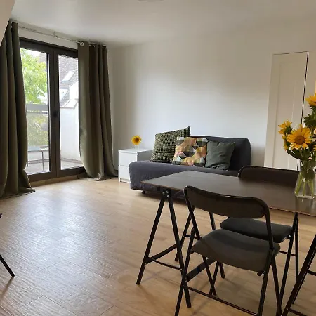 Tramway Et Parlement Europeen A 8 Minutes A Pied - Havre De Paix - Studio 28 M2 - Terrasse Vue Degagee - Parking Prive Gratuit